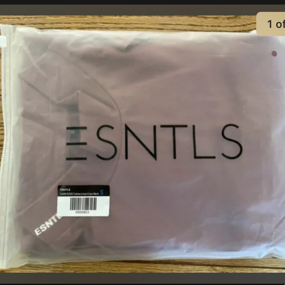 ESNTLS MOCK NECK LONG SLEEVE (DARK ROSE)